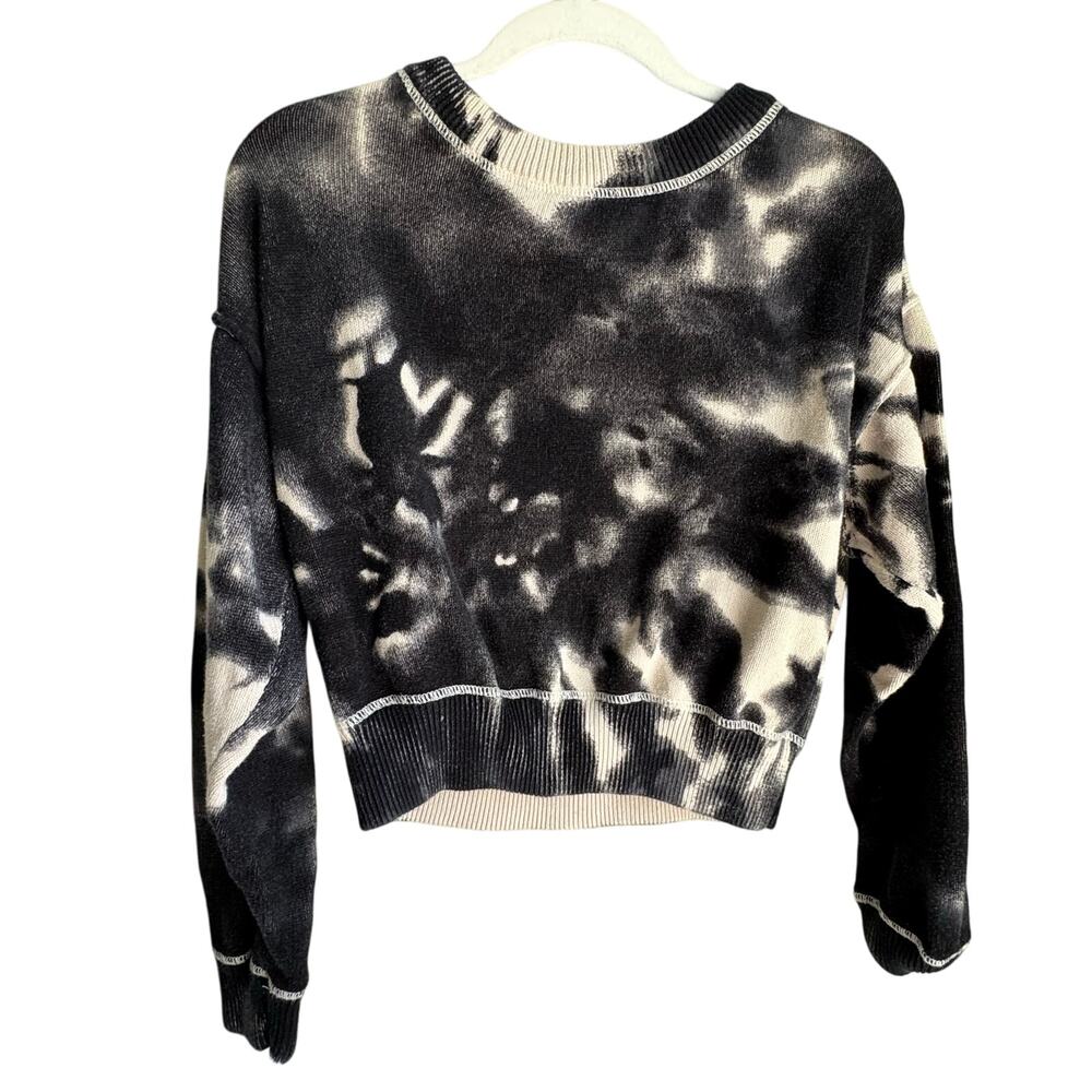 NATURAL LIFE Black and Cream Tie-Dye Crewneck Sweater